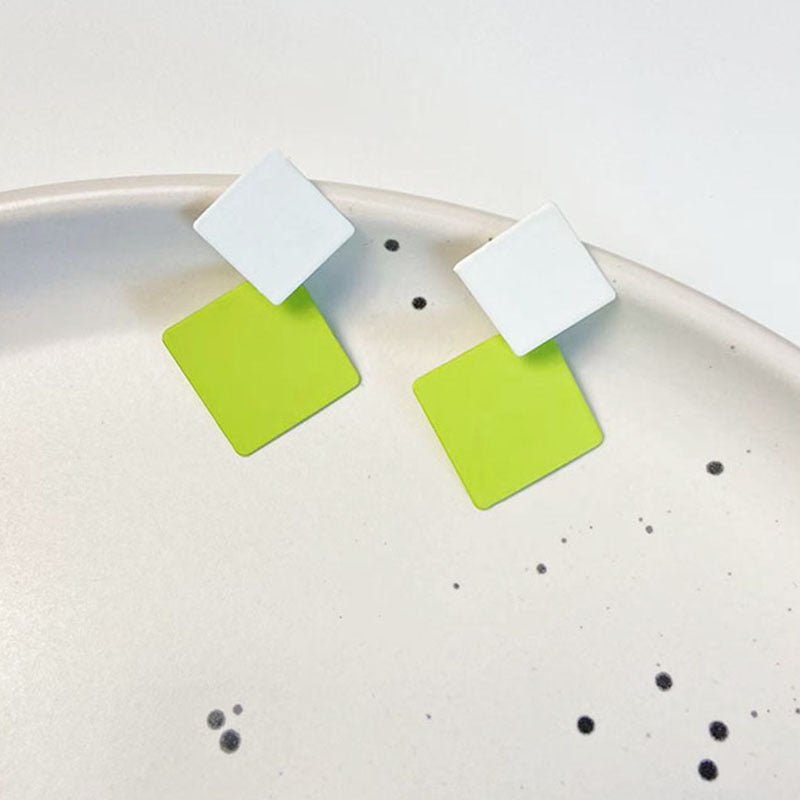 Wholesale Versatile Summer Fresh Green Floral Stud Earrings