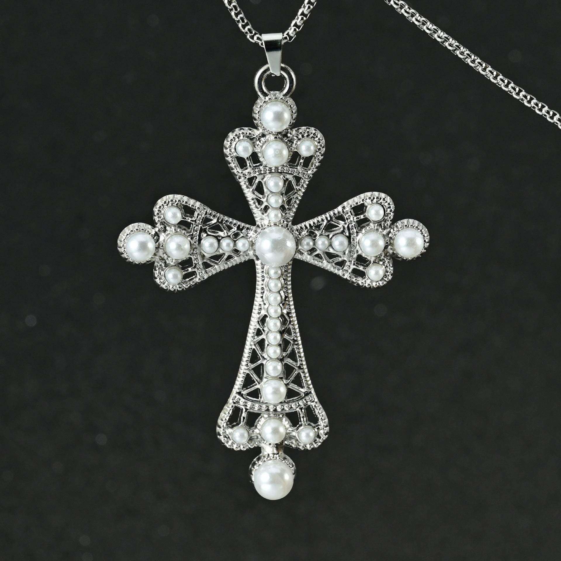 Wholesale Trendy Baroque Pearl Cross Necklace Zinc Alloy Fashion Accessory For Casual Wear Gift Boutique Resale