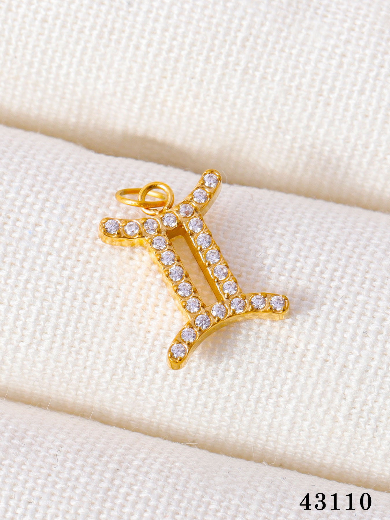 Wholesale Twelve Zodiac DIY stainless steel micro-inlaid diamond pendant