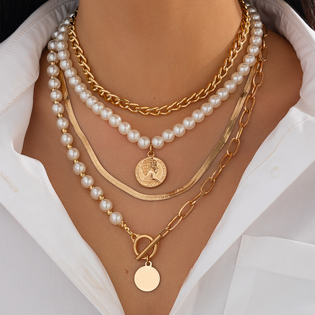 Wholesale Baroque shaped pearl necklace creative irregular chain clavicle necklace