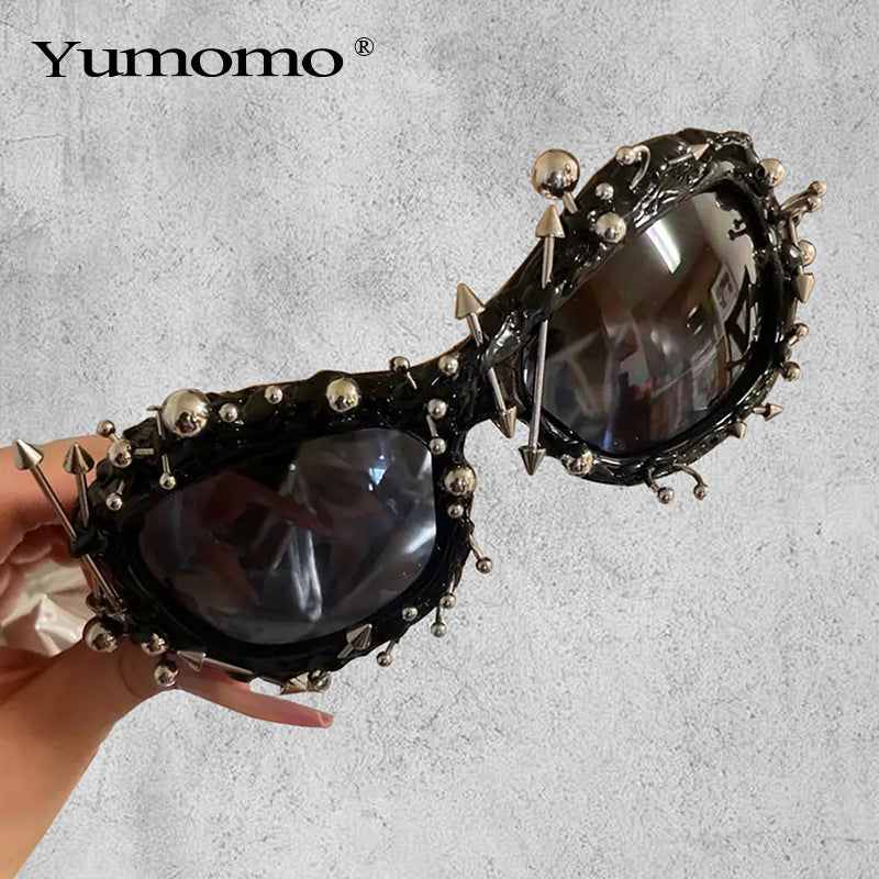 Wholesale personality sunglasses black punk sunglasses