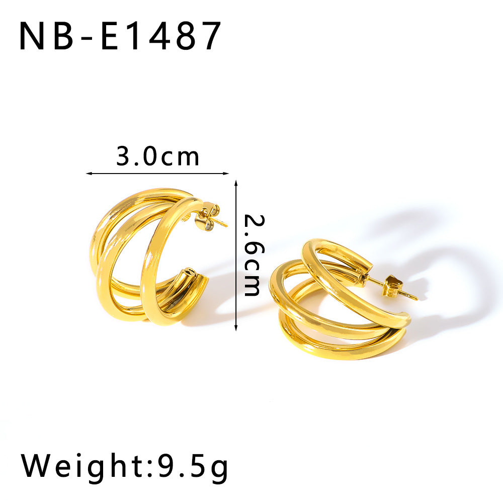 Großhandel C-formed Hohlhaken übertriebene Klaue 18K Gold Edelstahlohrringe