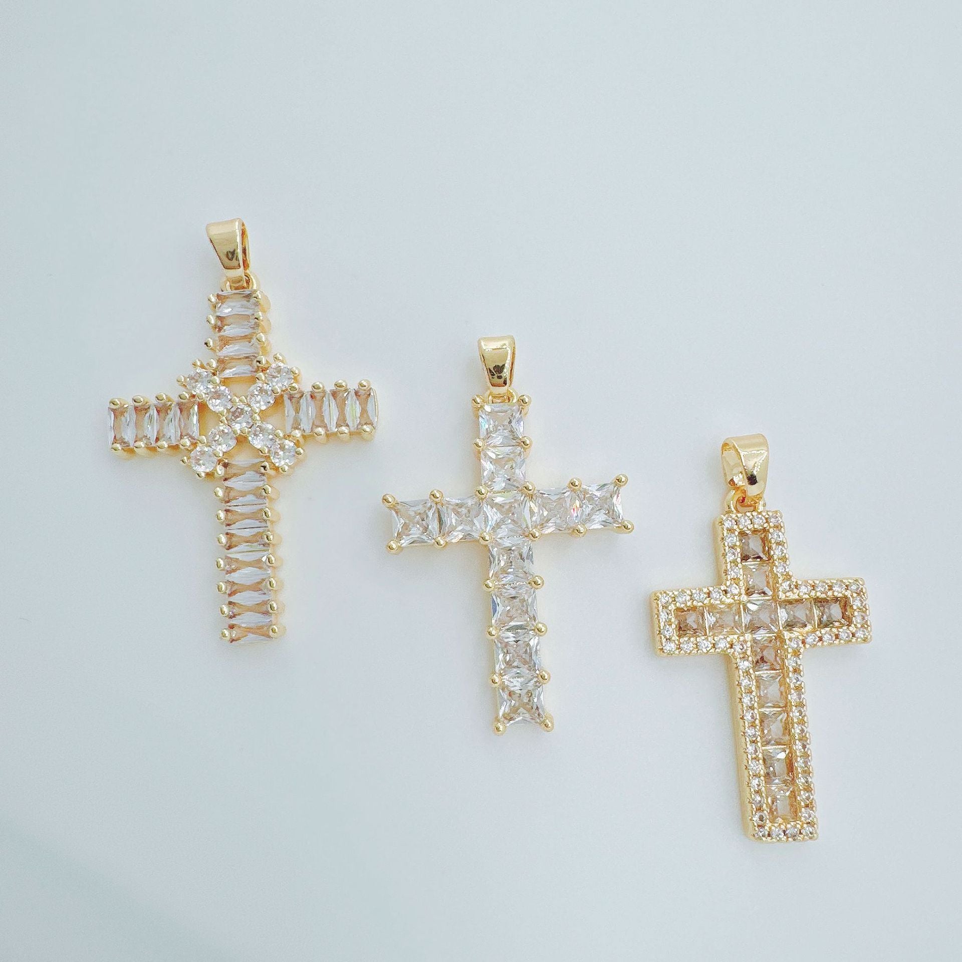 Wholesale Gold-Plated Copper Pendant with Zircon,  Bag Charm for Women