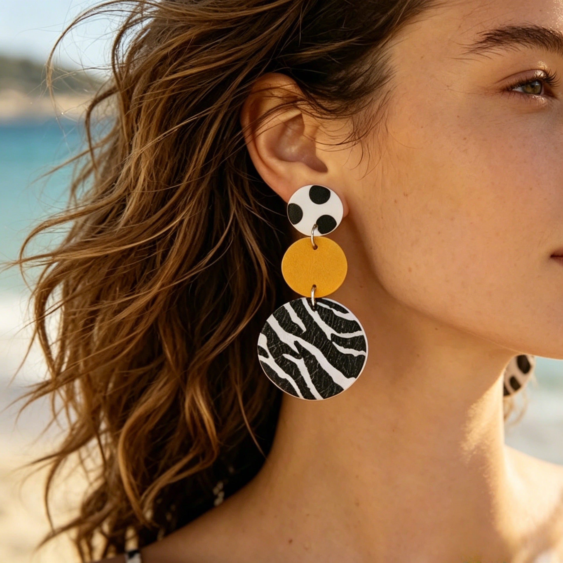 Wholesale Retro Zebra Polka Dot Leather Earrings - Stylish Fashion Accessory for Everyday Wear