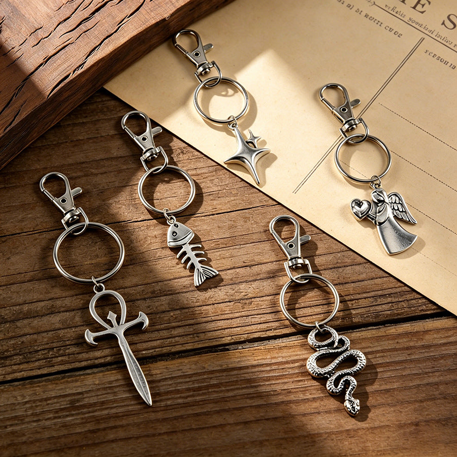 Wholesale Zinc Alloy Retro Keychain Pendant Fishbone Star Design Creative Key Ring Gift For
