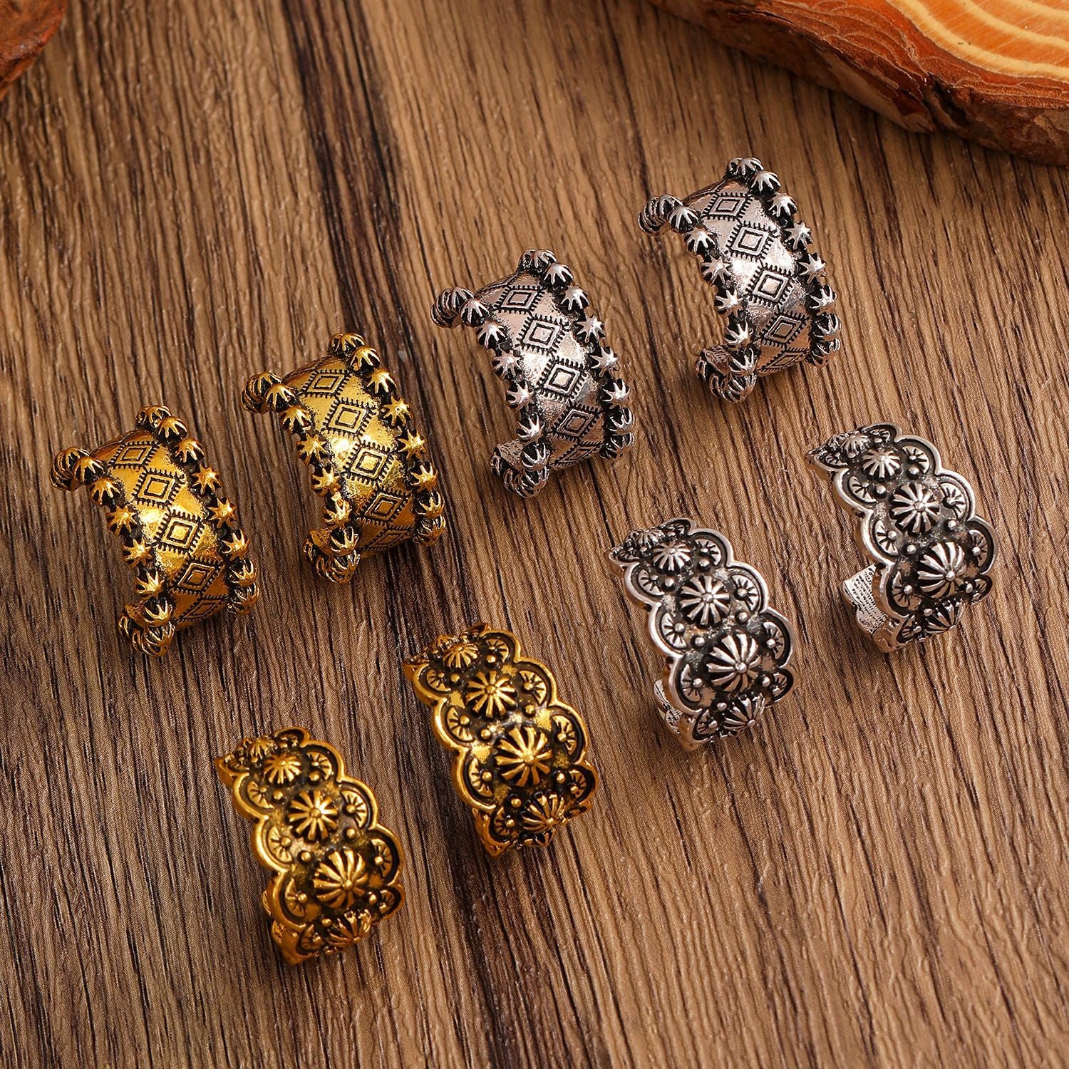 Wholesale Bohemian Ethnic Design Women S Earrings Retro Lace Floral Pattern In Antique Gold Stylish Fashion Accessory