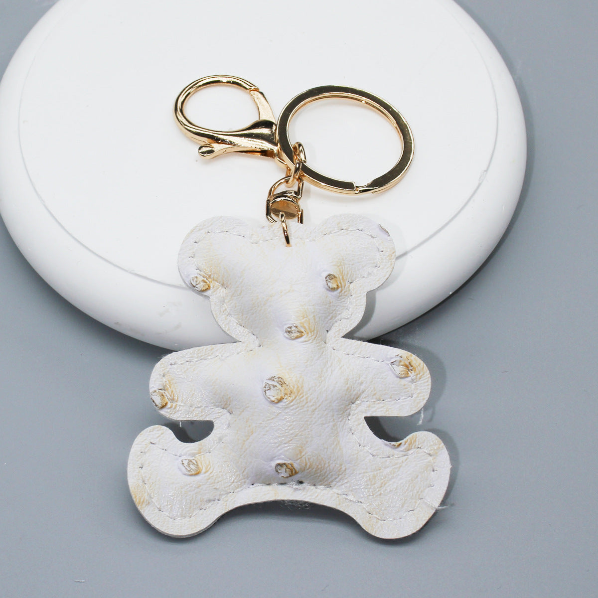 Wholesale  Cartoon Bear Accessories Leather Pattern Car Keychain