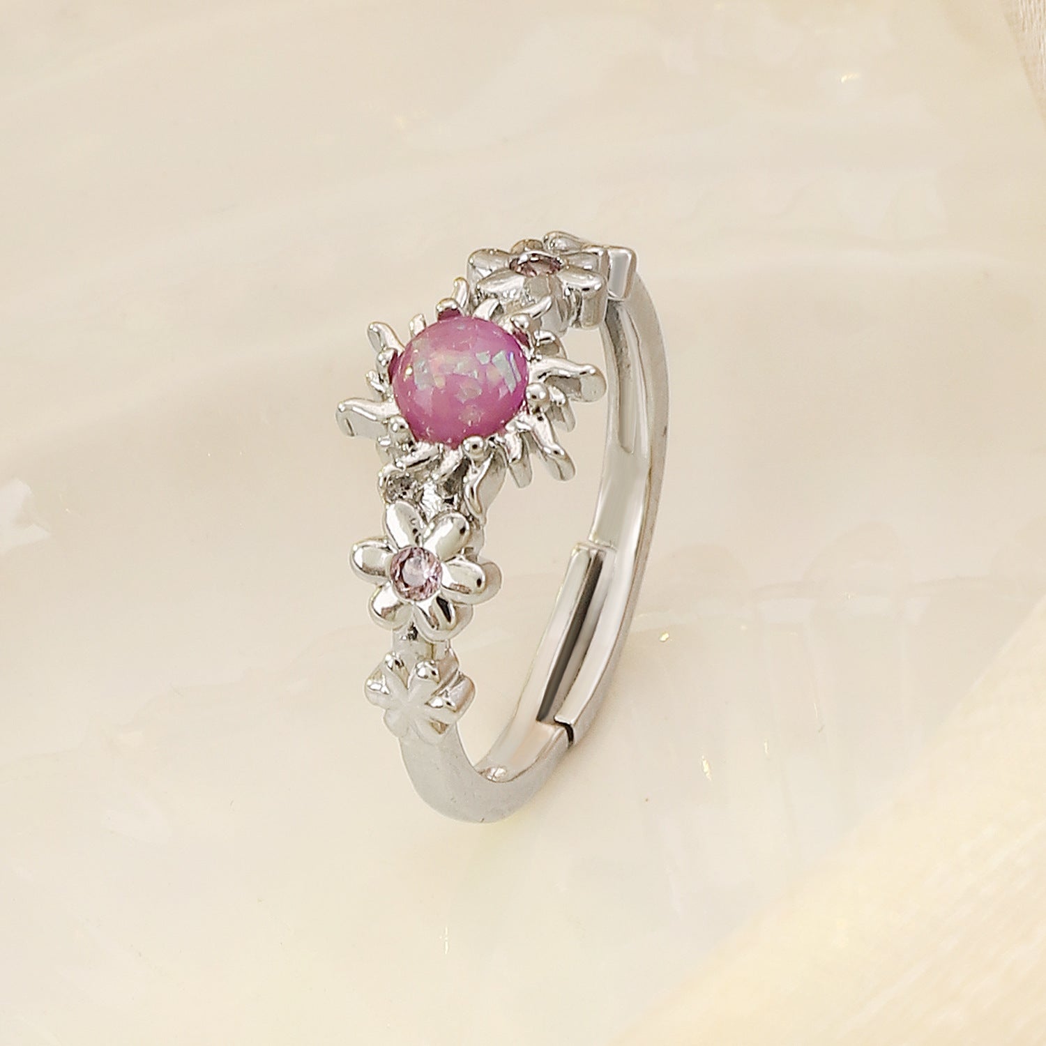 Wholesale Inlaid Zirconium Cat' s Eye Ring