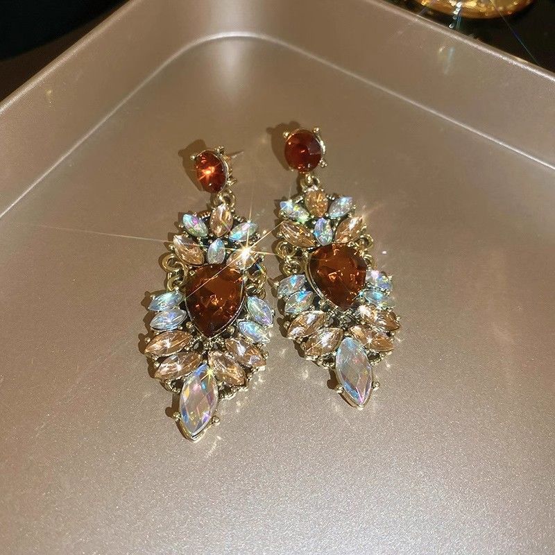Wholesale retro ethnic style all-match light luxury long earrings