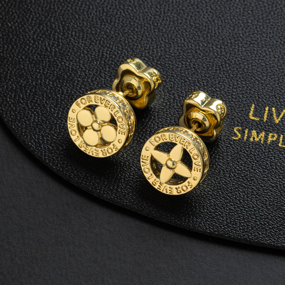 Wholesale Snowflake Geometric Earrings For Women Gold Plated Copper Zircon Jewelry Modern Fashion Accessory Gift Boutique Resale