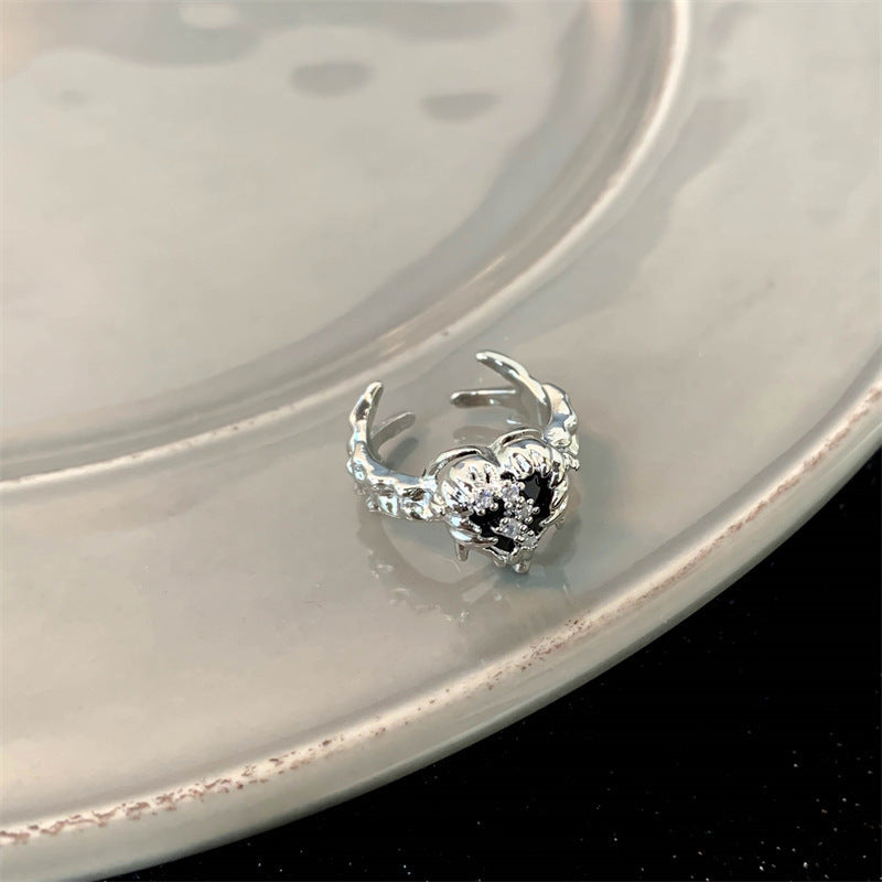 Wholesale Retro Thorn Black Love Ring