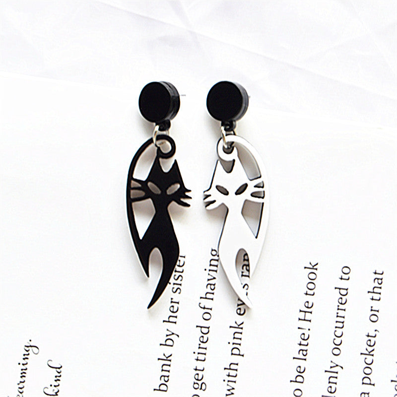 Wholesale Trendy Black White Cat Acrylic Earrings Handmade Fashion Accessory for Boutique Resale
