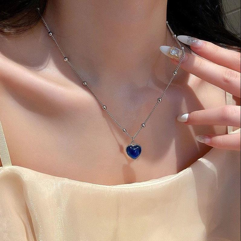 Wholesale heat-sensitive color-changing heart necklace