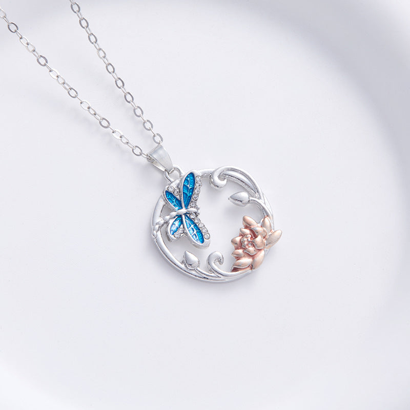 Wholesale  Dragonfly Flower Pendant Necklace Light Luxury Necklaces