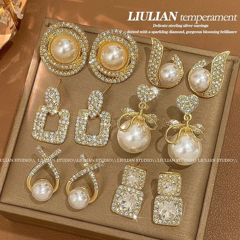 Wholesale Trendy Light Luxury Pearl Earrings Alloy Electroplated