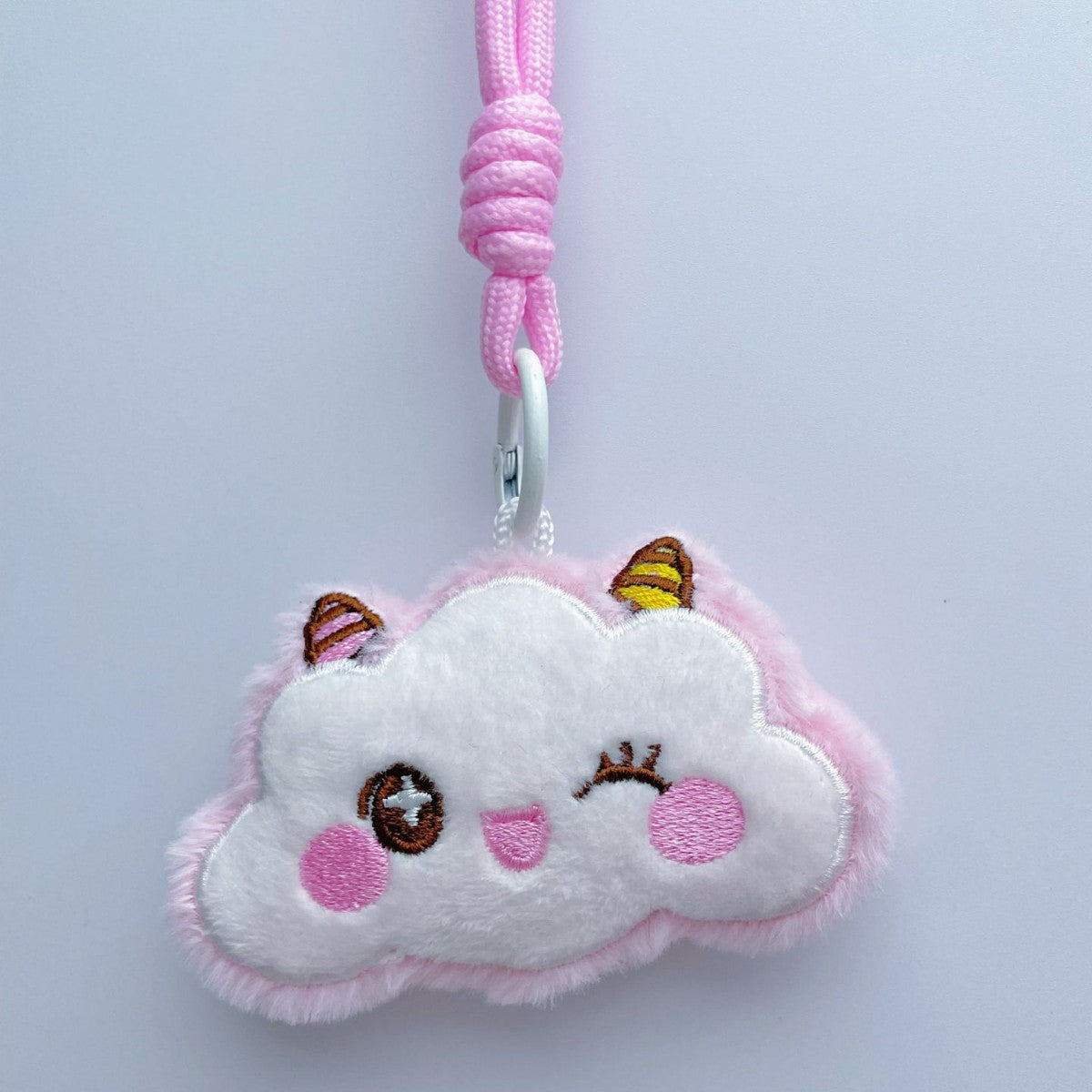 Wholesale Plush Cloud Bag Charm Keychain Fashion Accessory for Party and Everyday Use