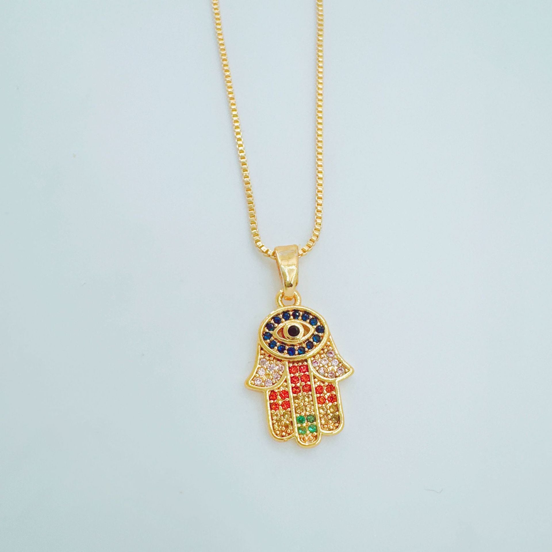 Wholesale Trendy Hamsa Pendant 18K Gold Plated Copper Zircon Jewelry Accessory Gift
