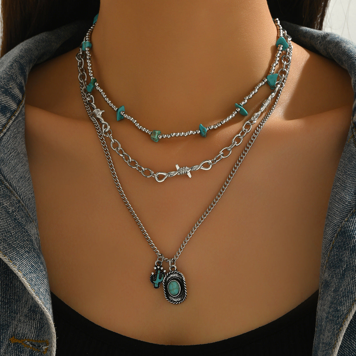 Wholesale 2PCS Western-style turquoise set with cactus and bull' s head necklace
