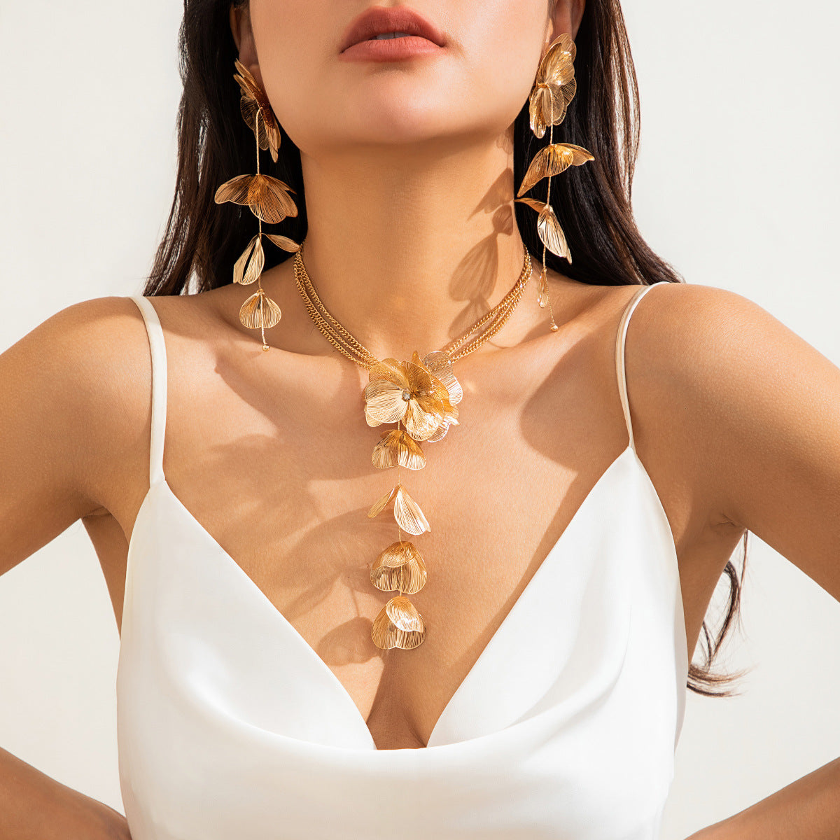 Wholesale ginkgo leaf tassel necklace