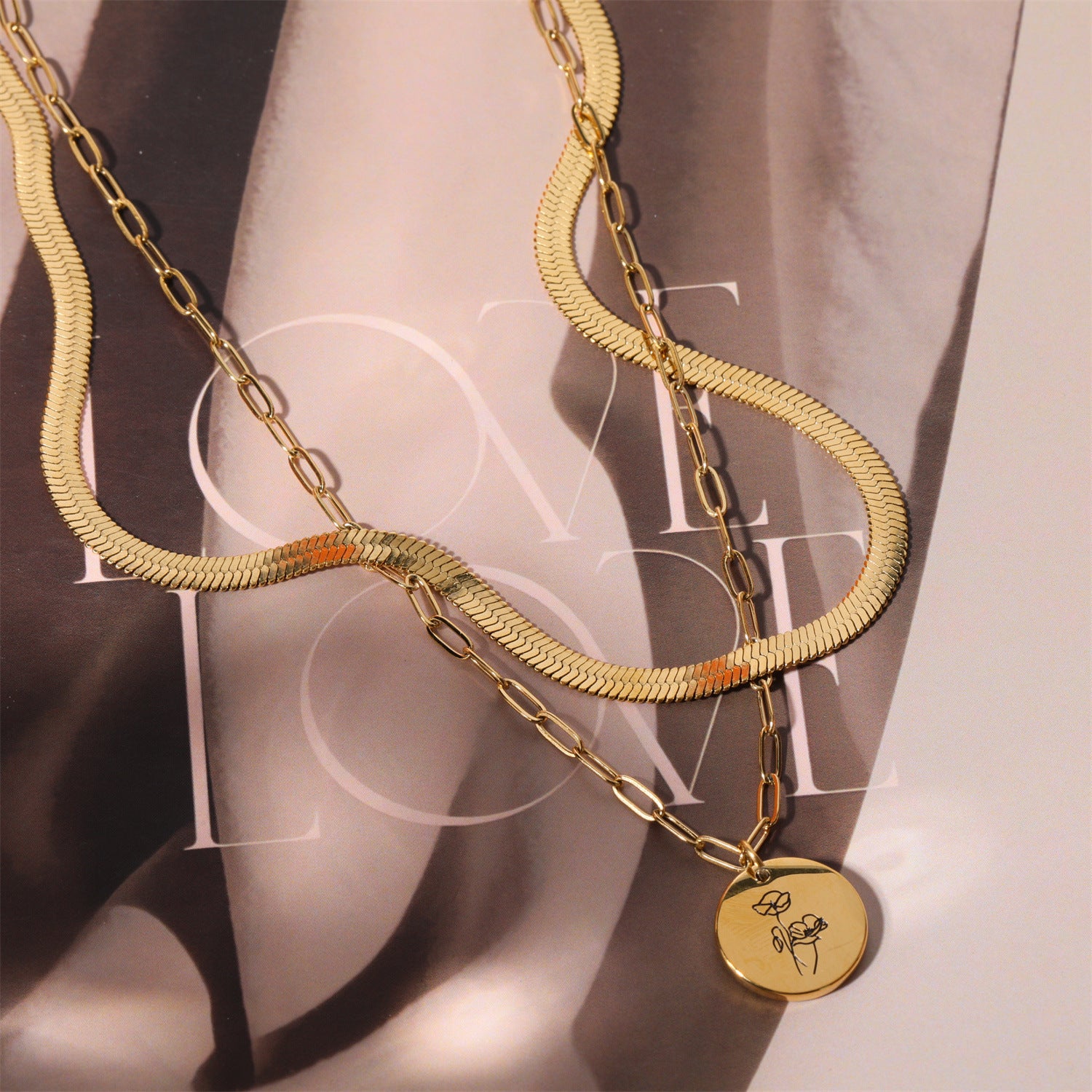 Wholesale Titanium steel 18K gold plated  double-layer December flower necklace