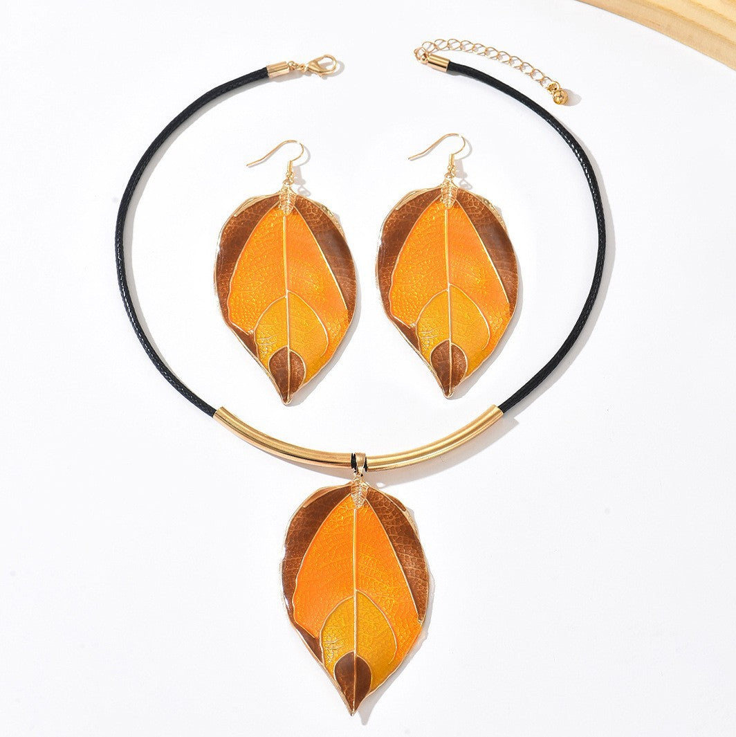 Wholesale Trendy Leaf Print Earrings and Necklace Set for Women - Old Money Style Jewelry Accessory