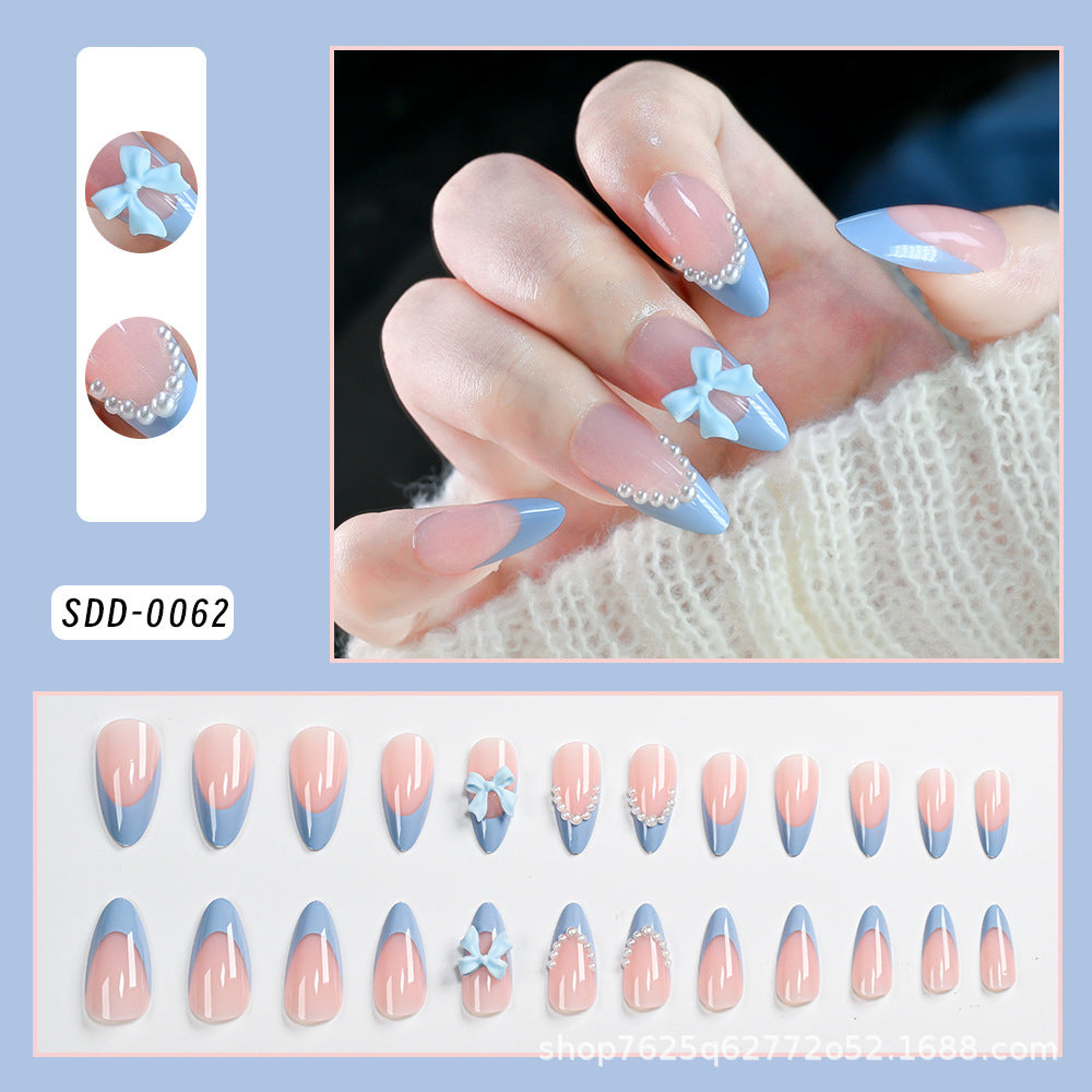 Wholesale 24Pcs Christmas Press On Nails Short Square Almond Gradient Rhinestone Cute Flower Design For Boutique Resale