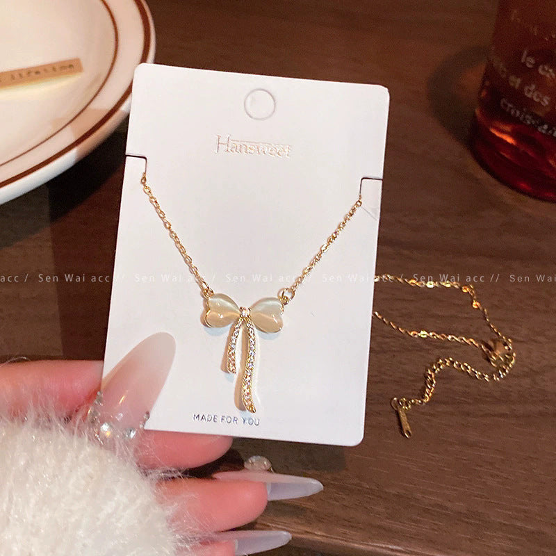 Wholesale Titanium Steel Collarbone Necklace with Zircon and Pearl Pendant