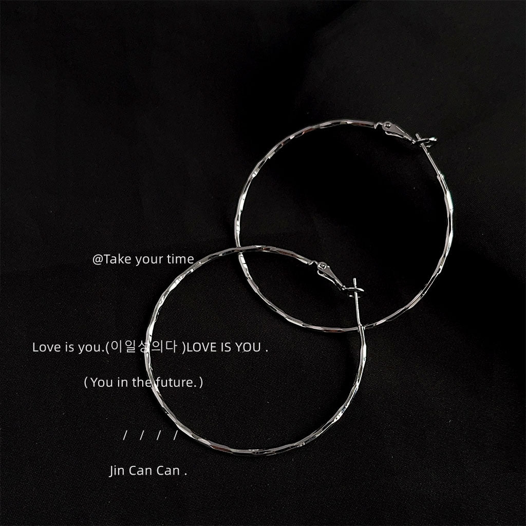 Wholesale Exaggerated round big hoop earrings