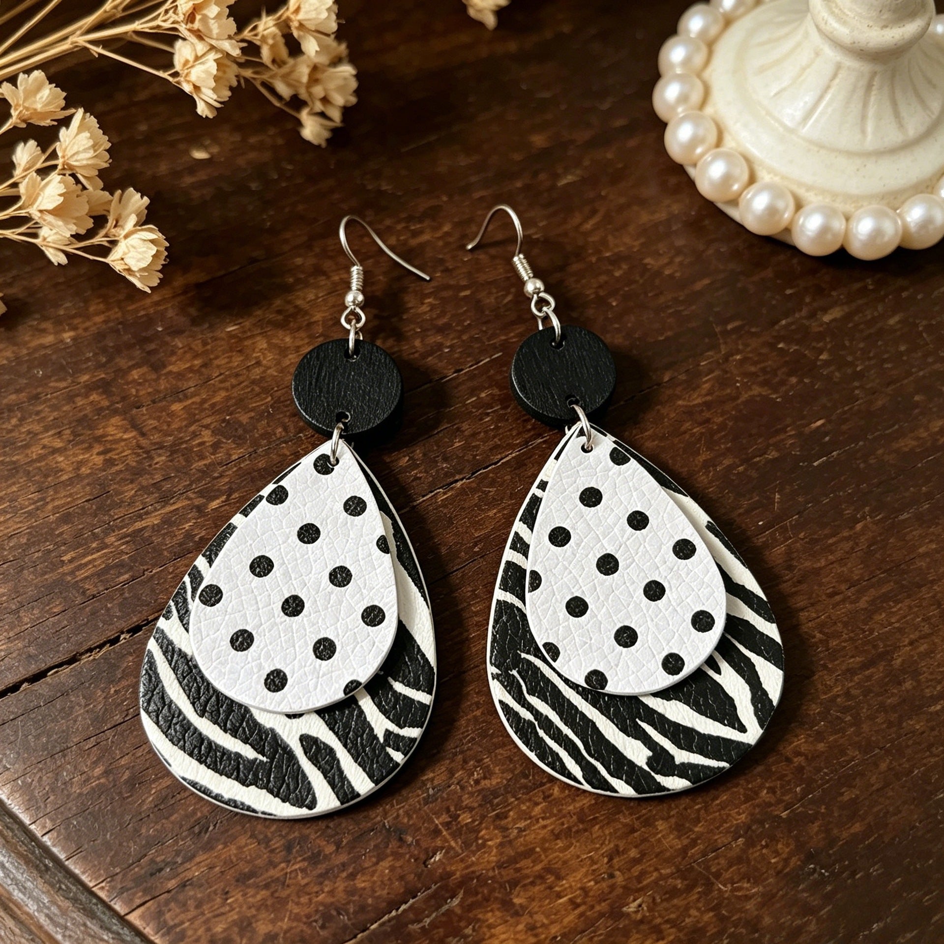 Wholesale Vintage Zebra Pattern Polka Dot Leather Earrings Party Wear Fashion Accessory