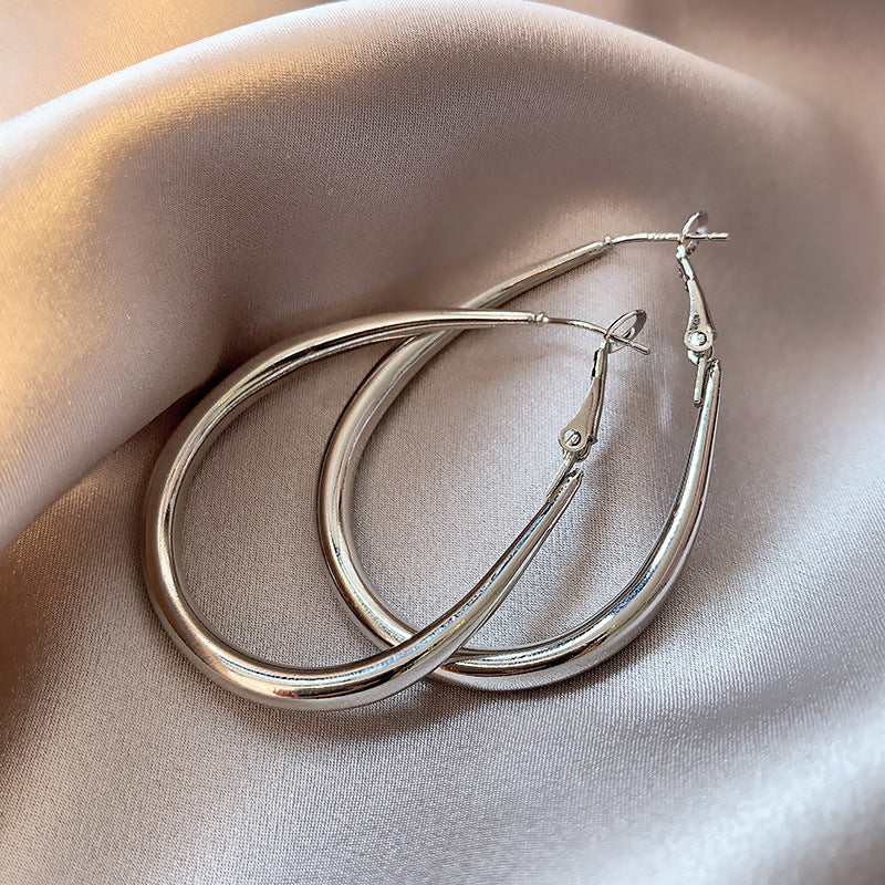 Wholesale Elegant Ring Geometric Earrings