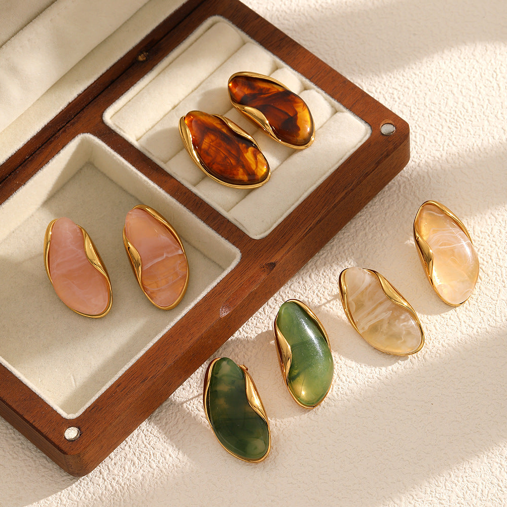 Wholesale Irregular Retro Resin Earrings Gold-Tone Stainless Steel Jewelry Accessory for Resale
