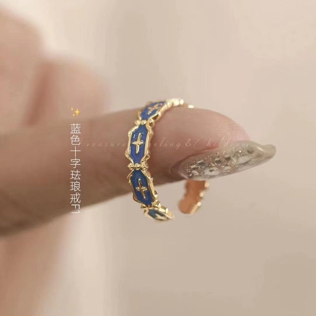 Wholesale  retro beautiful starry sky pattern carved light luxury  ring