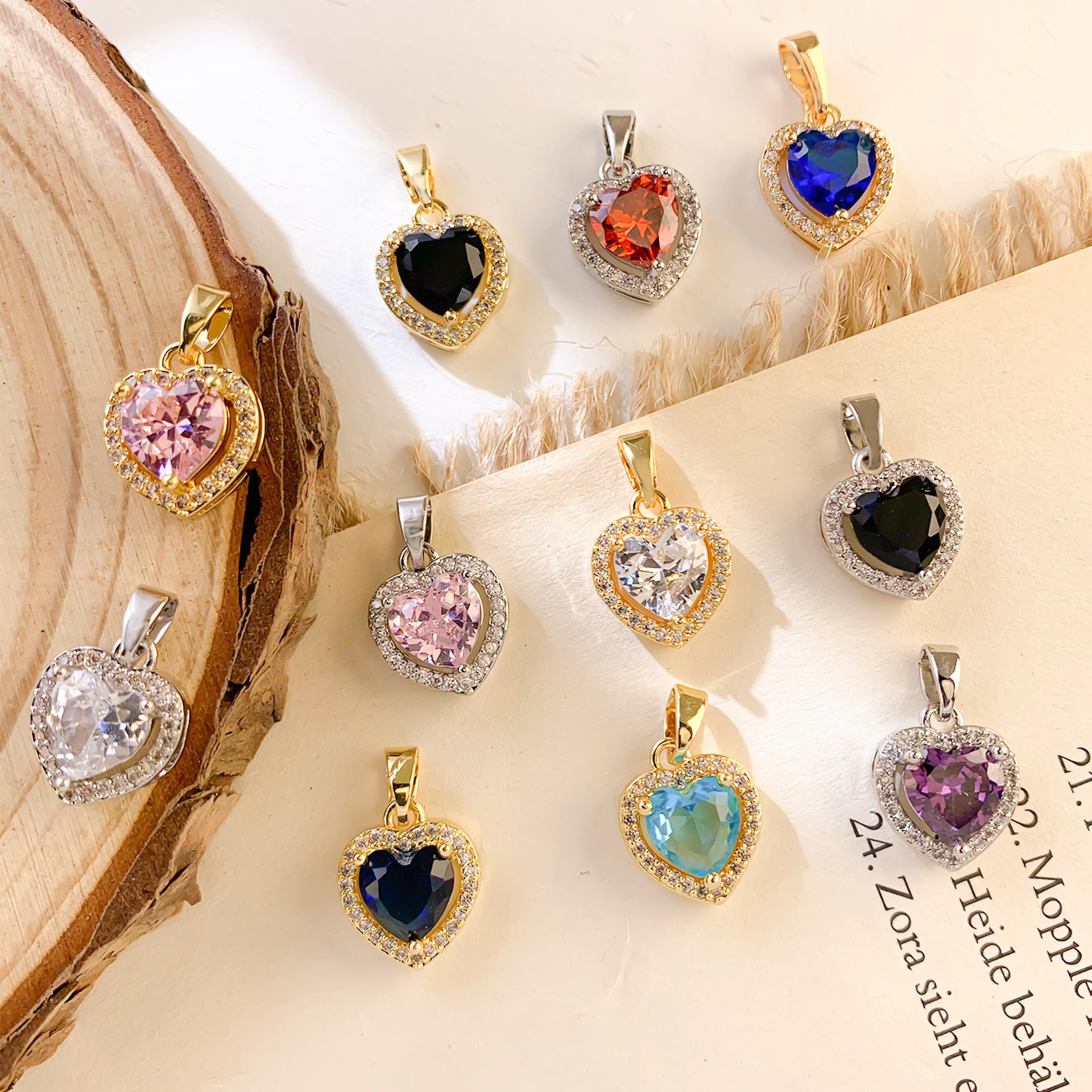Wholesale Pendant  Colorful Love Pendant Fashion Jewelry