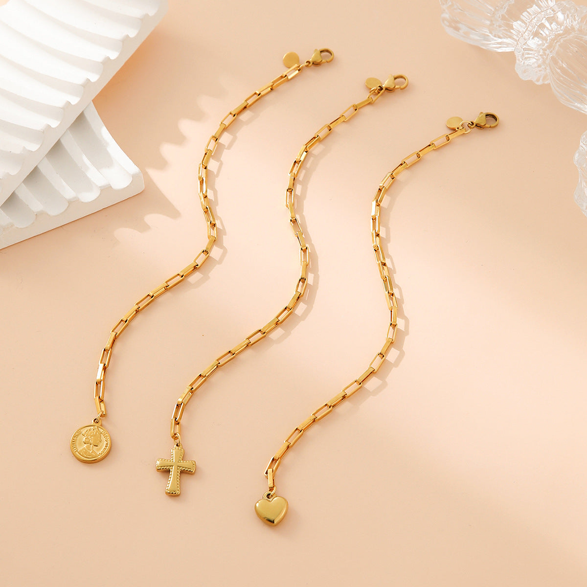 Wholesale stainless steel cross love round pendant bracelet