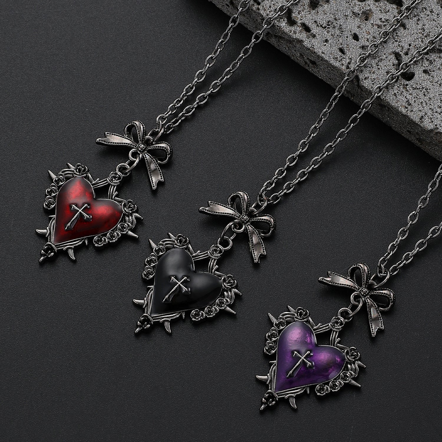 Wholesale Gothic Y2K Red Heart n Pendant Necklace With Bow Cross Zinc Alloy Fashion Accessory For Boutique Resale