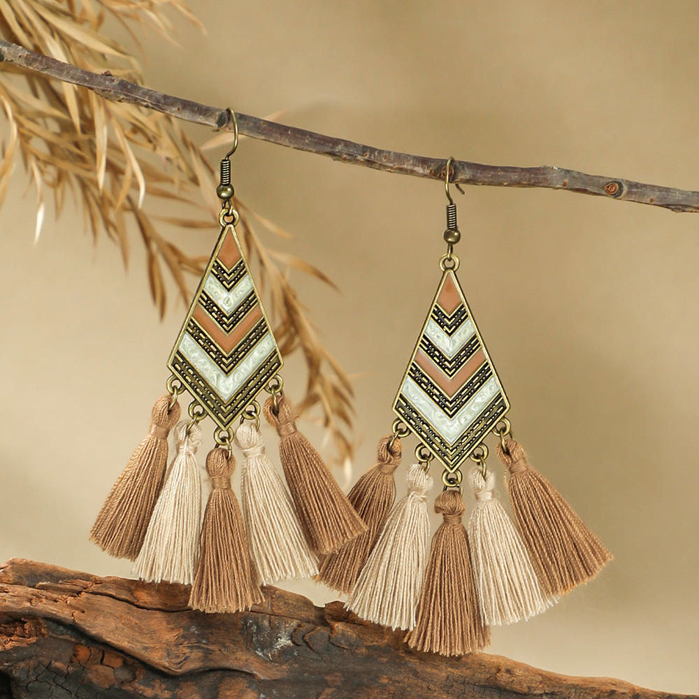 Wholesale Bohemian Style Handmade Tassel Earrings Zinc Alloy Jewelry Accessory