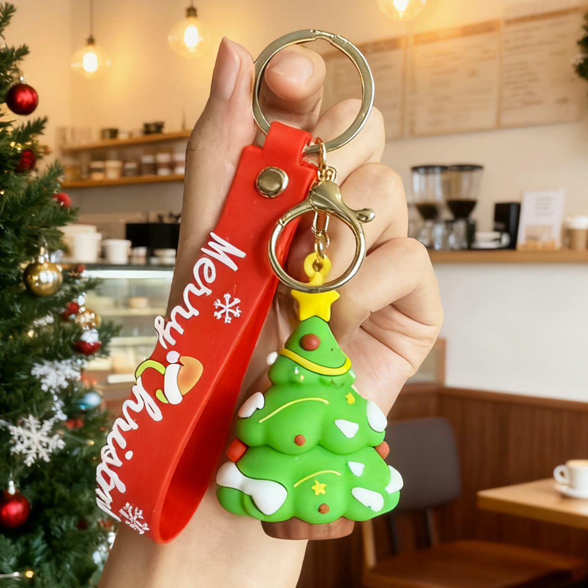 Wholesale Christmas cartoon keychain  snowman doll cute red pendant