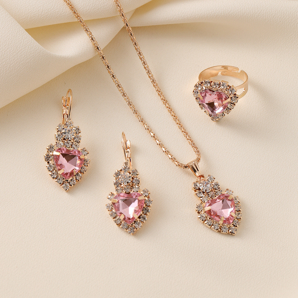 Wholesale Vintage Love Pendant Necklace Ring Earrings Three Piece Sets ACC-NE-ChaoKai006