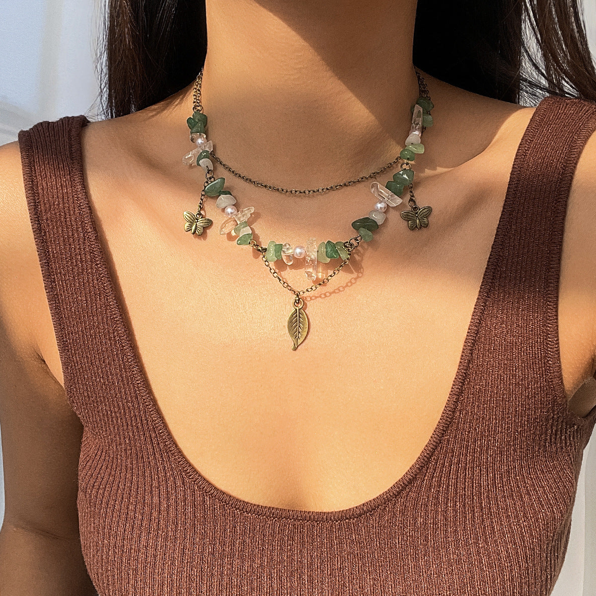 Wholesale Retro Moon Zircon Necklace Mint Green Leaf Design Layering Jewelry Fashion Accessory