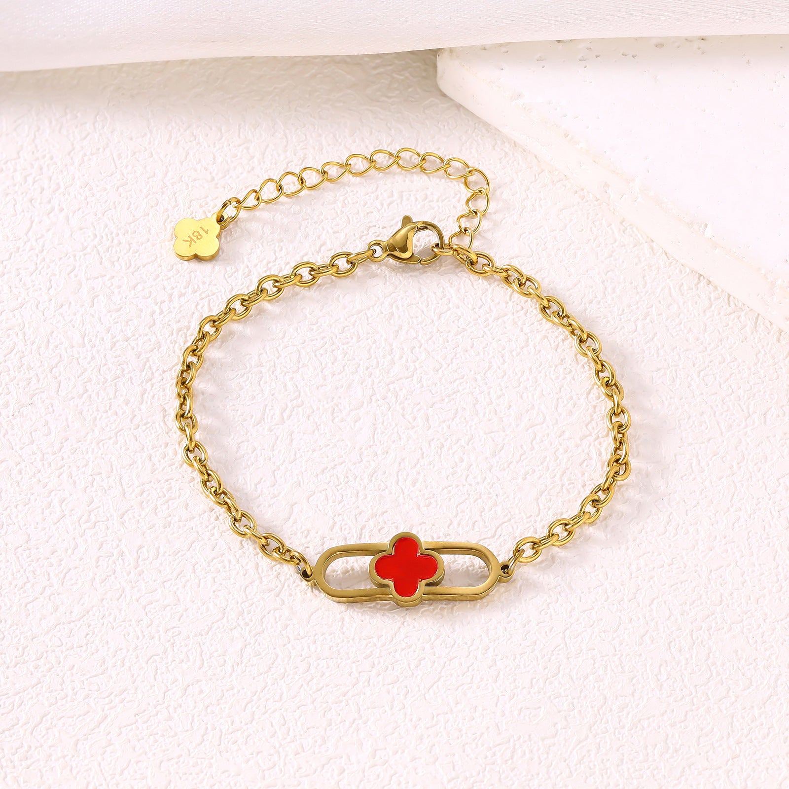 Wholesale Stainless Steel Four Leaf Clover Bracelet 18K Gold Plated Women S Fashion Jewelry Accessory For Daily Wear
