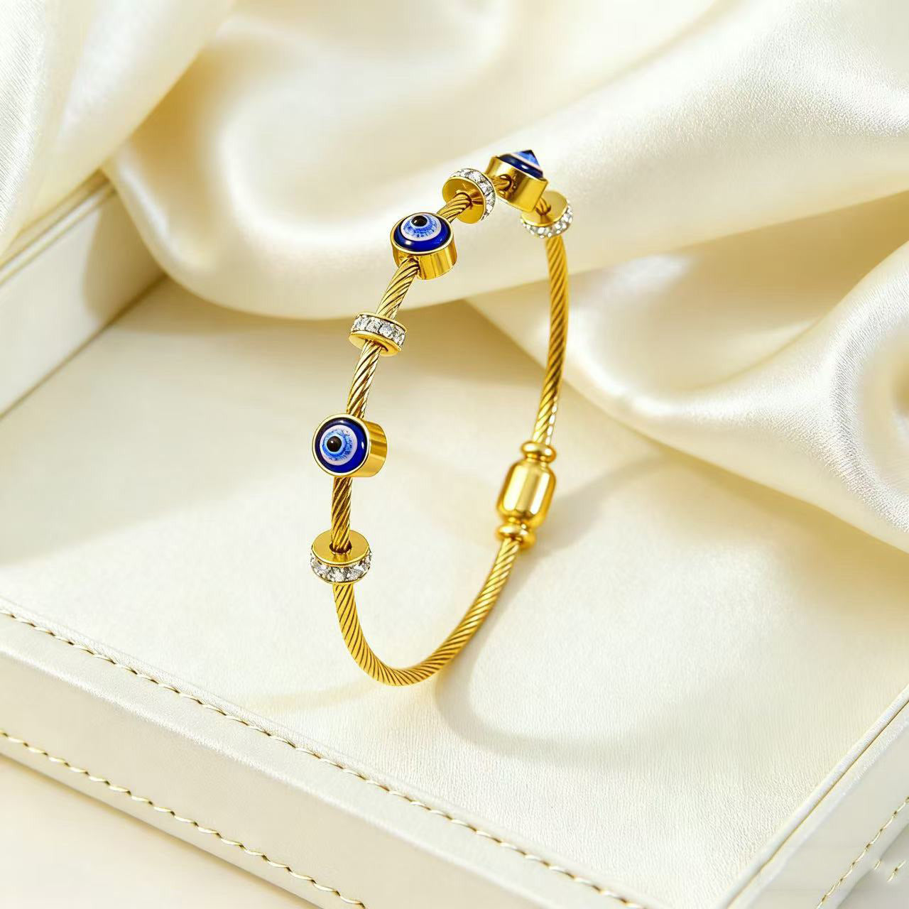 Wholesale devil' s eye oil drop bracelet retro Stainless Steel Bracelets