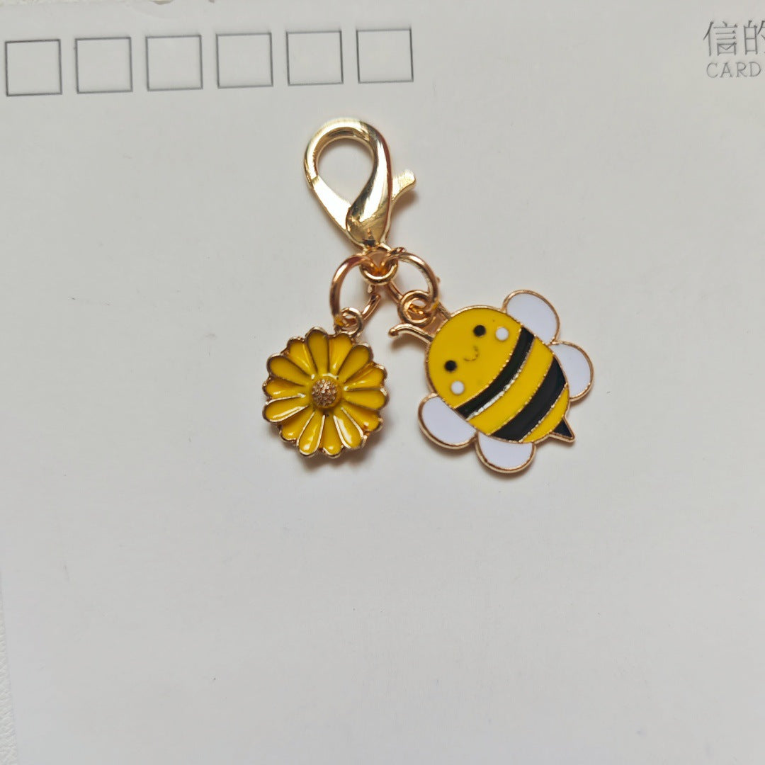 Wholesale Alloy Cartoon Bee Ladybug Keychain Pendant Bag Charm Gift Accessory
