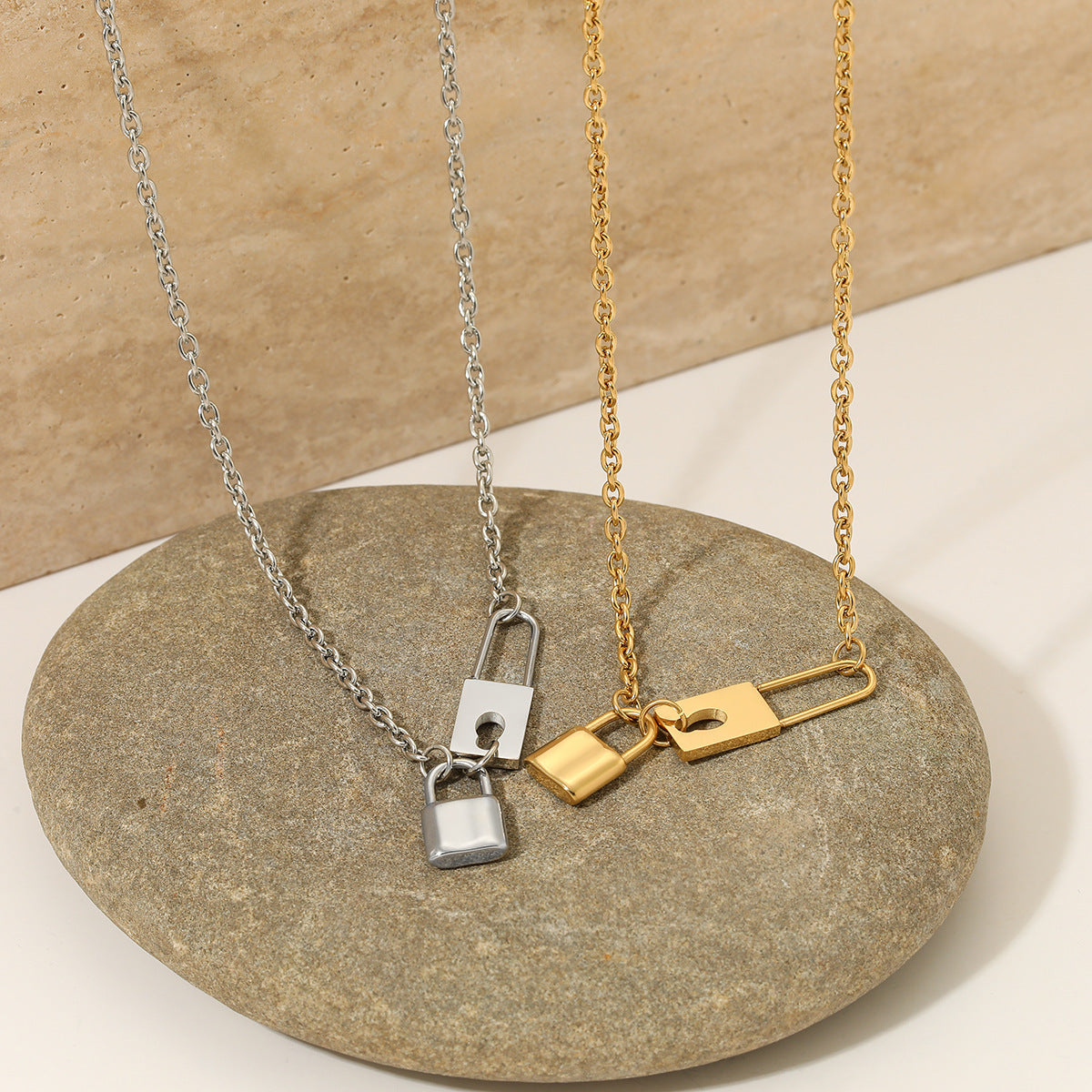 Wholesale  Creative Collocation Lock Necklace Stainless Steel Personalized Hip Hop  Jewelry