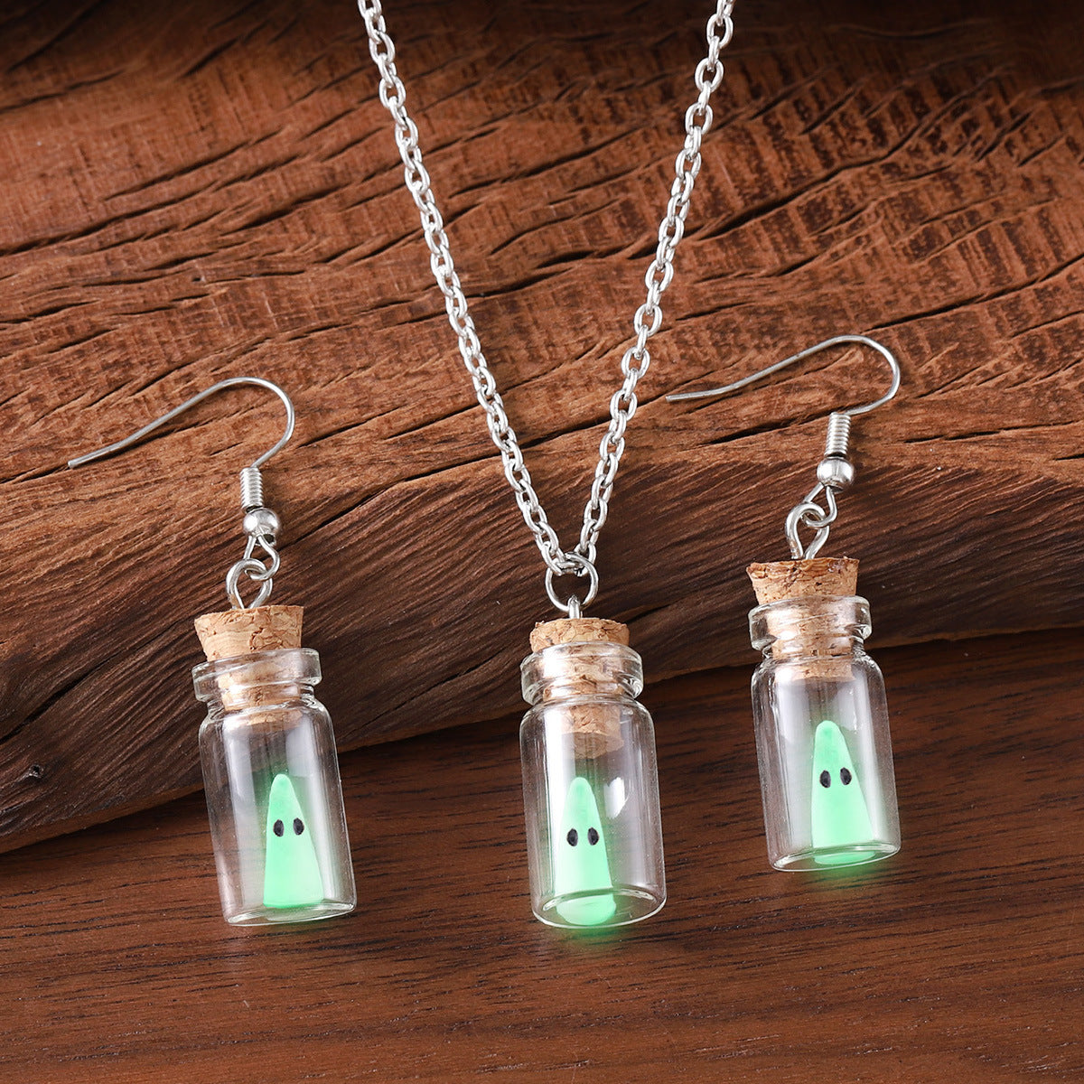 Wholesale  drift bottle luminous ghost necklace decoration