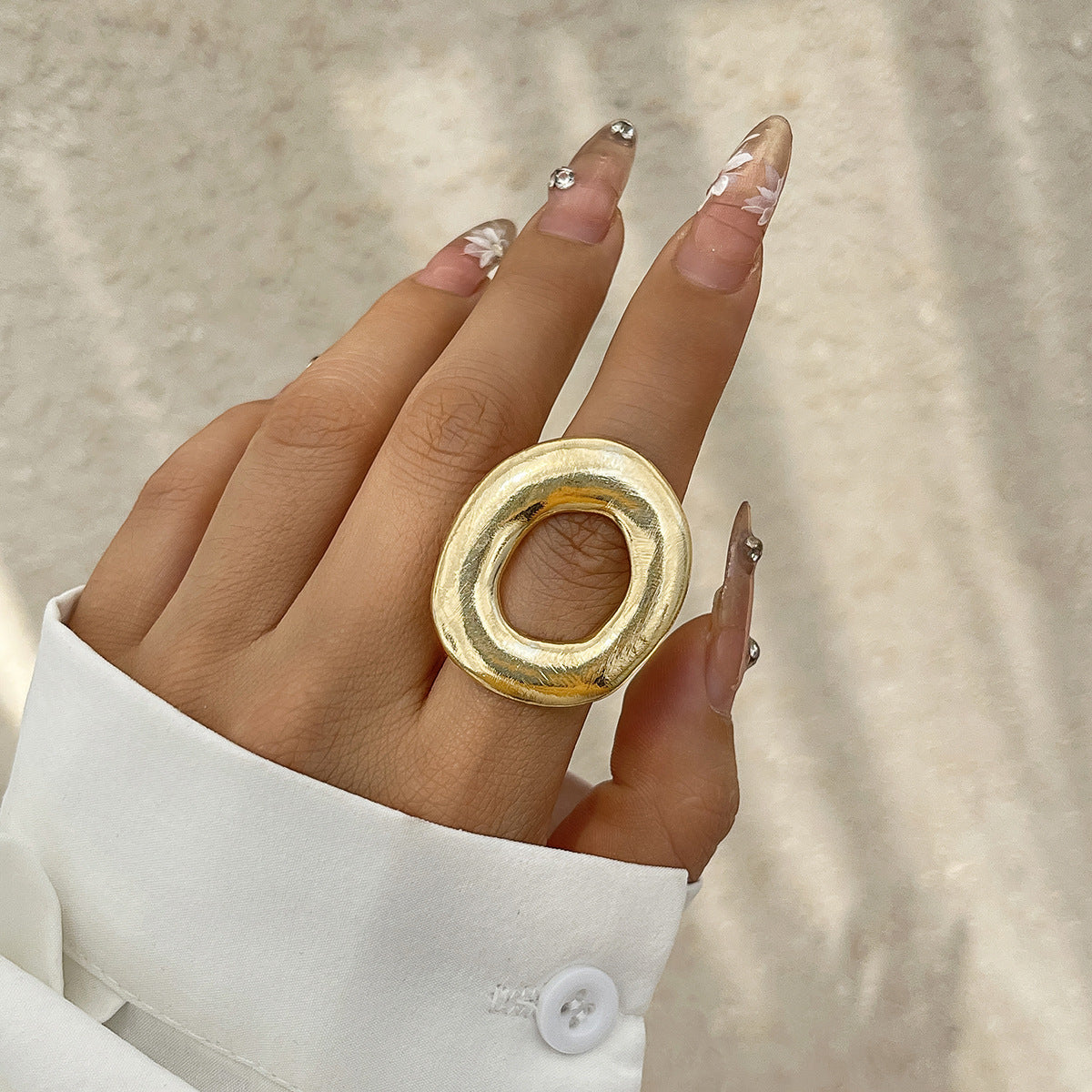 Wholesale irregular water drop opening ring  flower pearl ring