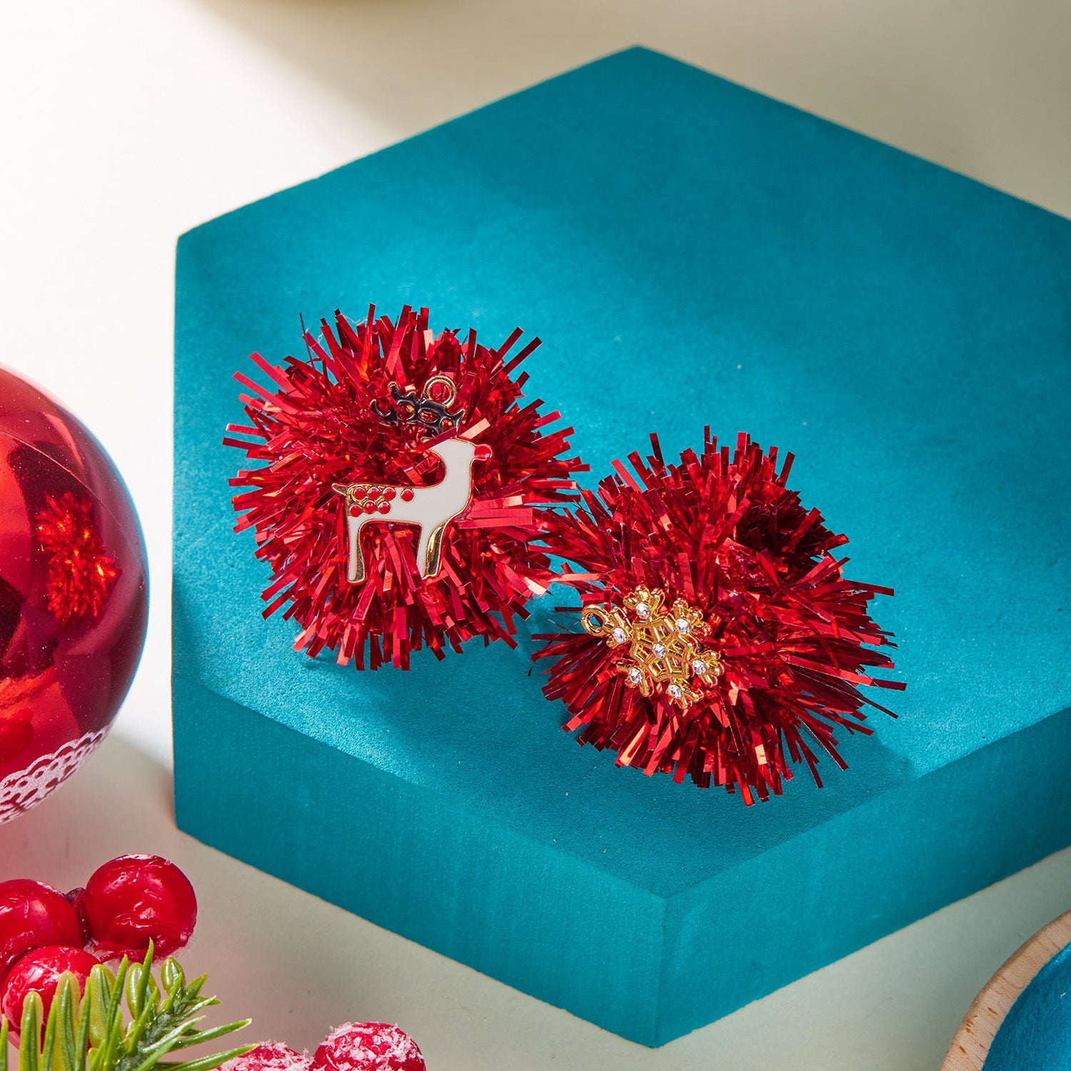 Wholesale  exaggerated fashion Christmas tree elk old man cute gold ball asymmetric earrings