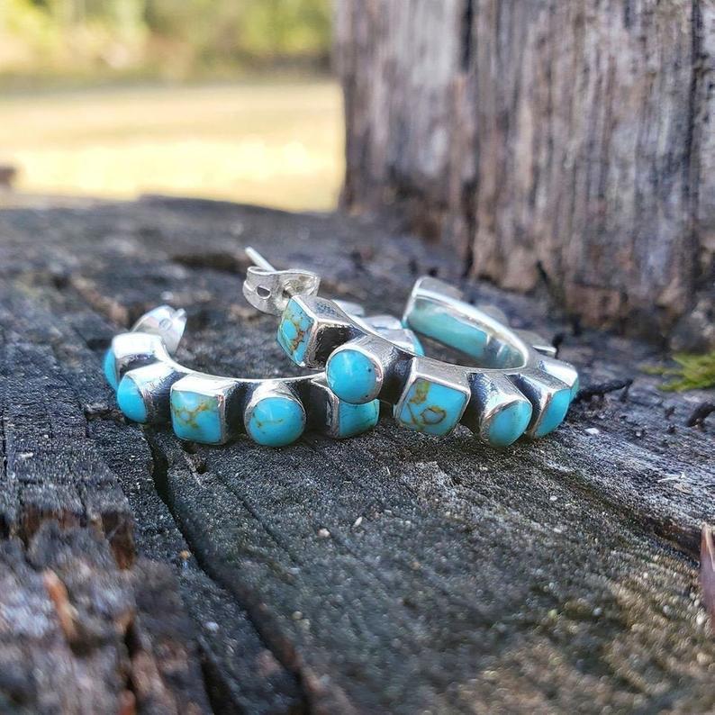 Wholesale Bohemian Turquoise Inlaid Earrings Retro Exaggerated Design Fashion Accessory
