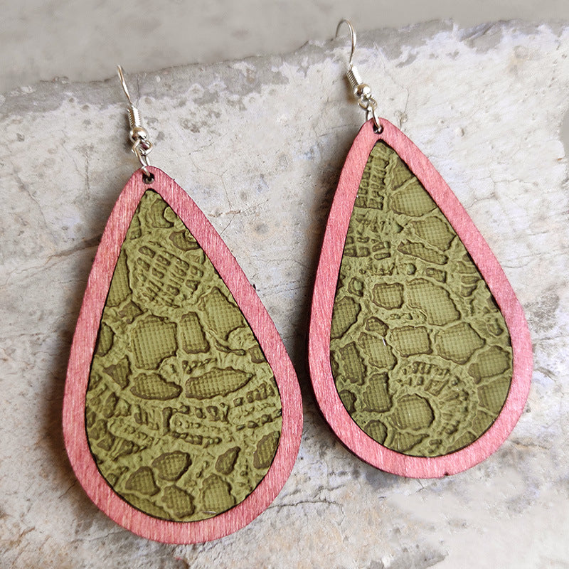 Wholesale 2 pairs/ pack Leather embossed teardrop wooden frame Bohemian earrings