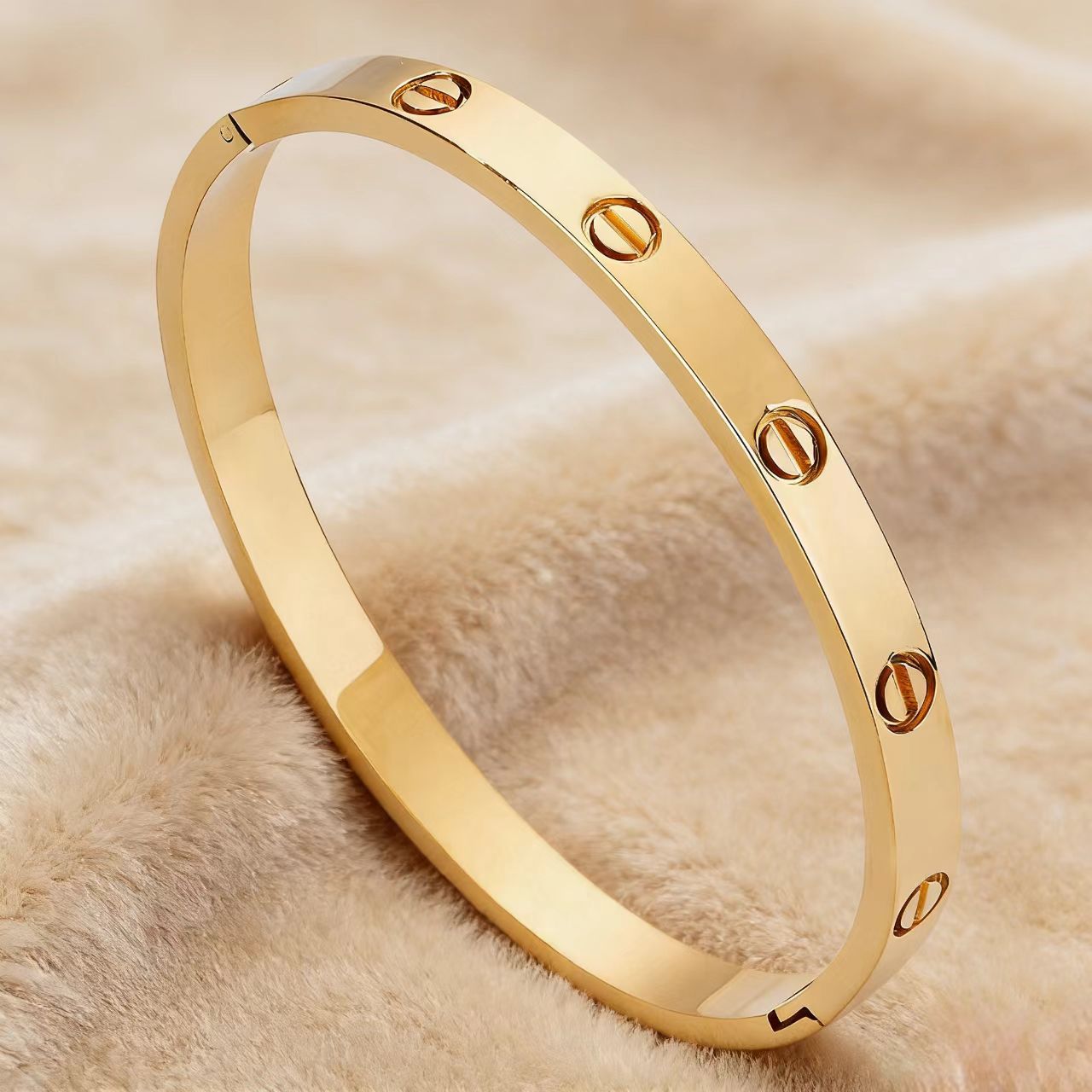 Wholesale Titanium Steel Open Bracelet with Diamond Pattern for Everyday Wear Jewelry Accessory