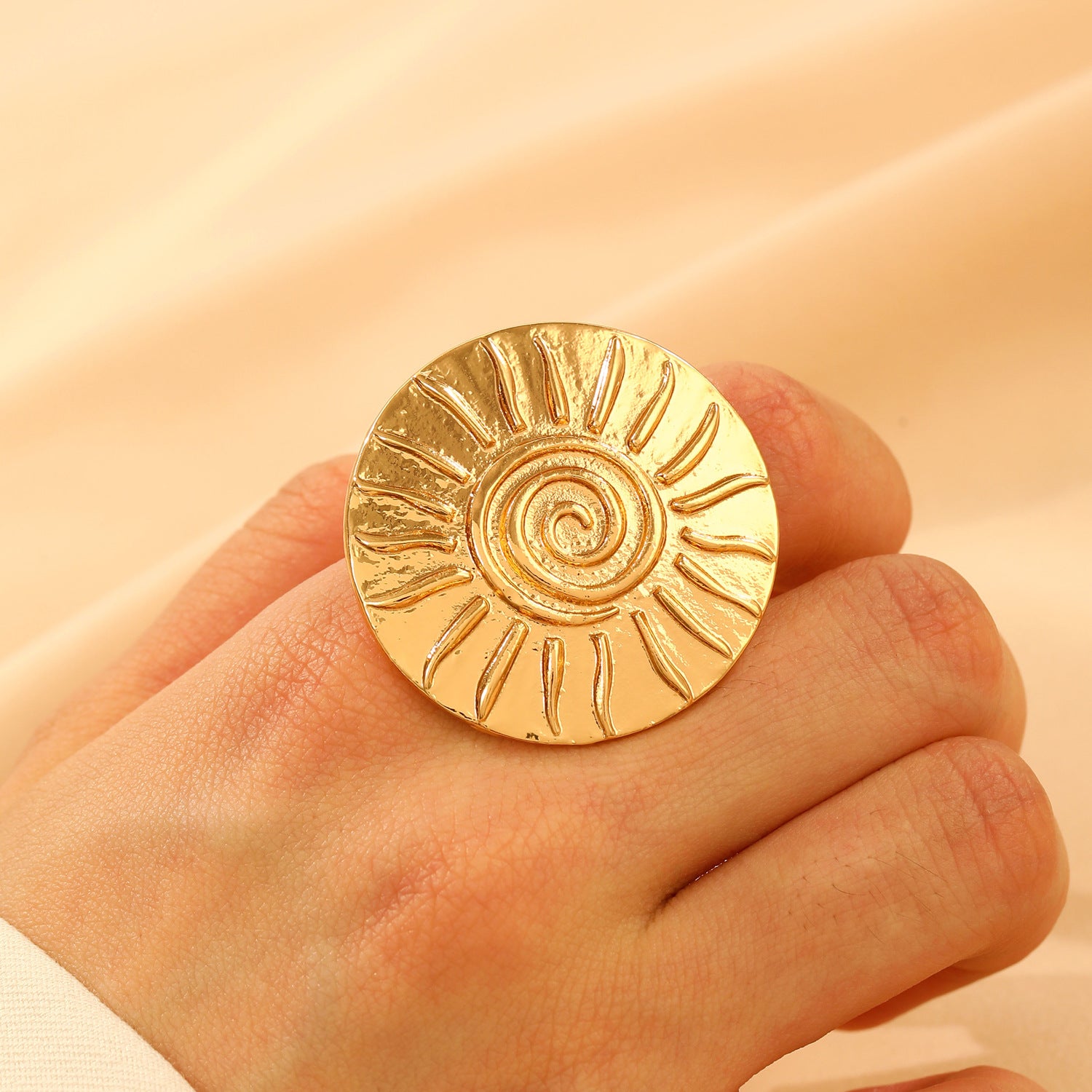 Wholesale Exaggerated Punk   Irregular Hollow Finger Ring